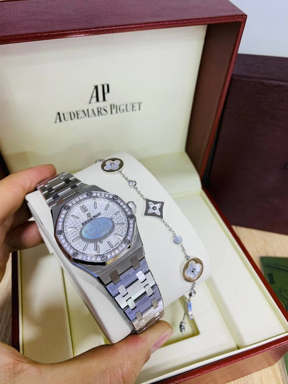 Montre De Luxe Pour Femme  MF30034