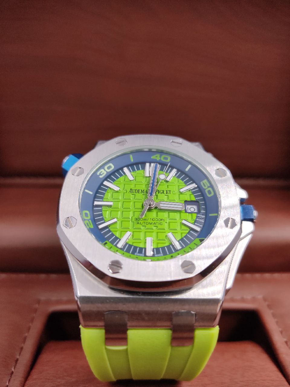 Audemars Piguet Offshore Drive 44 mm Vert